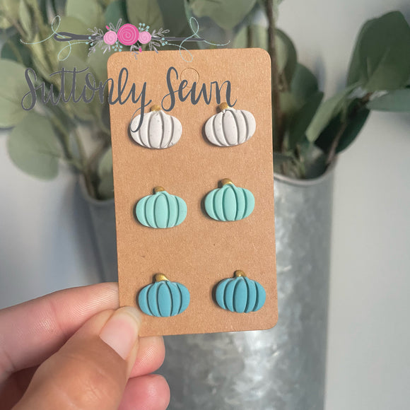 Teal ombré pumpkin stud pack