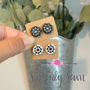 Spiderweb stud earrings