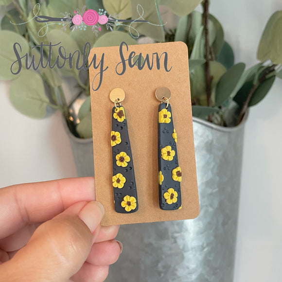 Yellow flower Pillar Earring